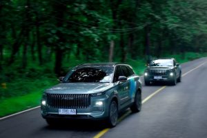 Mobil Hybrid: Irit BBM, Ramah Lingkungan? Simak!
