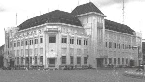 Bank Pertama RI: Ada Kakek Prabowo!