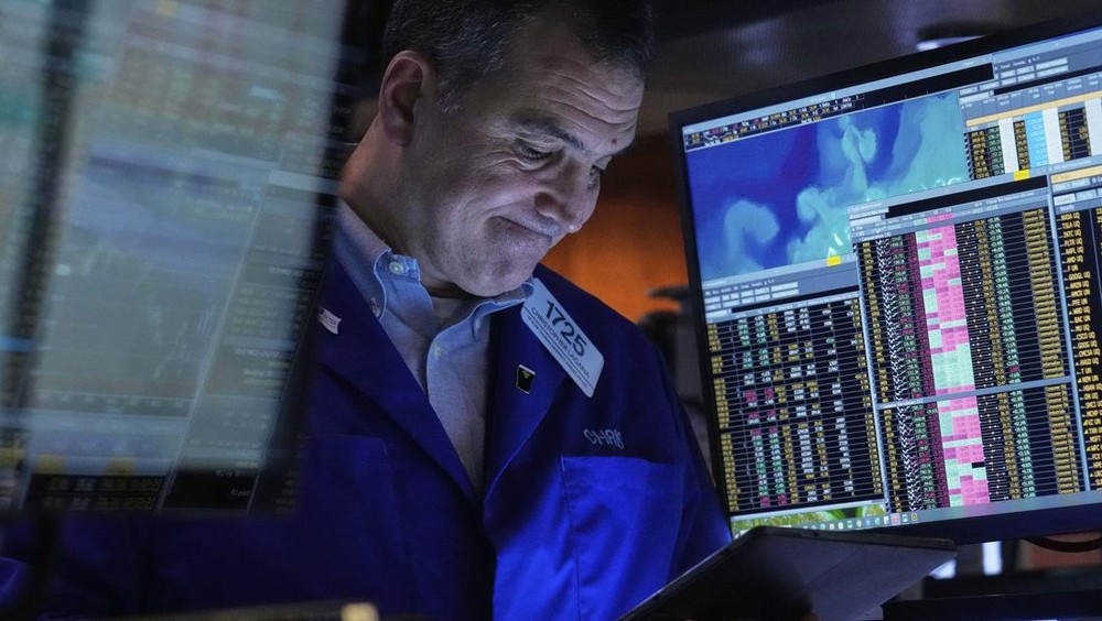 Wall Street Panik! Ada Apa dengan Pasar Keuangan AS?