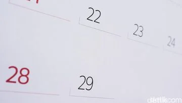 Upah Lembur: Masuk Kerja di Hari Libur Nasional & Cuti Bersama? Ini Aturan Upah Lemburnya