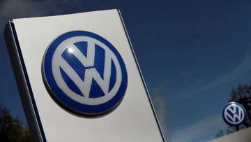 PHK VW: 100.000 Karyawan Terancam & 4 Pabrik Tutup – Krisis Besar Otomotif Global