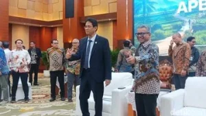 Purbaya Klaim Defisit APBN Terkendali Rp 180 T: Jangan Dibilang Ugal-ugalan! – Fakta dan Analisis Terbaru