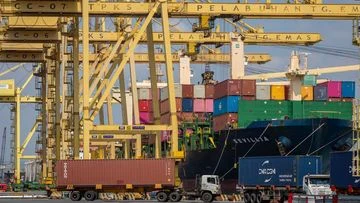 Surplus Perdagangan RI Mencapai US$ 5,64 M, Arus Logistik Terus Bergerak