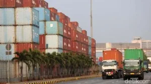 Tarif 10% AS Mengancam Impor: Kemendag Masih Pelajari Rencana Patok Baru ke RI